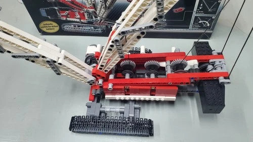 Lego 8288 Crawler Crane (Used) (#1018)