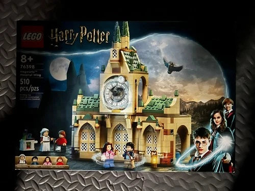 LEGO Harry Potter: Hogwarts Hospital Wing 76398 Retired New and Factory Sealed