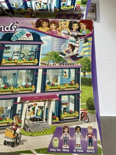MEOW Friends 41318 Heartlake City Hospital New Factory Sealed RETIRED