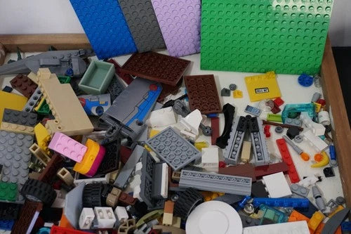 Lego lot 2 1/4 Lbs. The Big Bang Theory, Star Wars,Octan, Cars, wheels,Minifigs