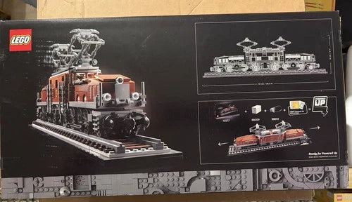 LEGO Icons: Crocodile Locomotive (10277)