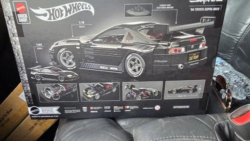 Hotwheel LEGO Brick Shop 94 Toyota Supra MkIV Building Set