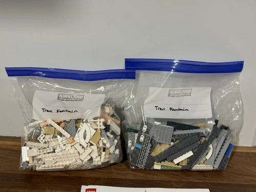 LEGO Architecture: Trevi Fountain (21062) 100% Complete