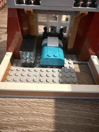 LEGO Creator Expert Modular Buildings Bookshop 10270
