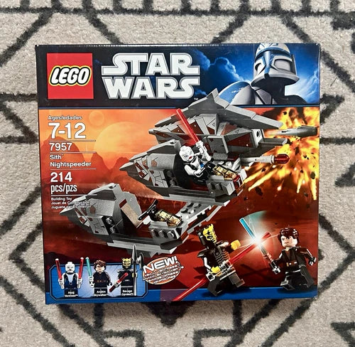 2011 MEOW Star Wars Sith Nightspeeder 7957 Asajj Ventress Retired New