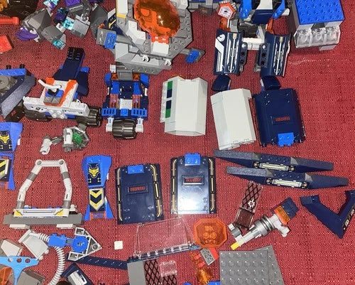 MEOW Lot Of Nexo Knights Part Pieces Partial Sets 70312 70313 70317 70322