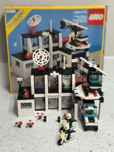 LEGO Town: Police Command Base (6386) Missing Pieces* Vintage Retired