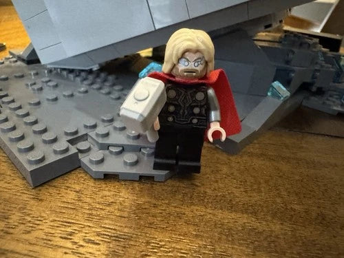 MEOW Super Heroes: Thor's Hammer (76209)