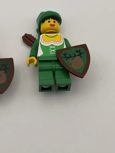 Lego Castle Forestwoman 2x Both Versions Great Condition Cas319 Rare No Cracks