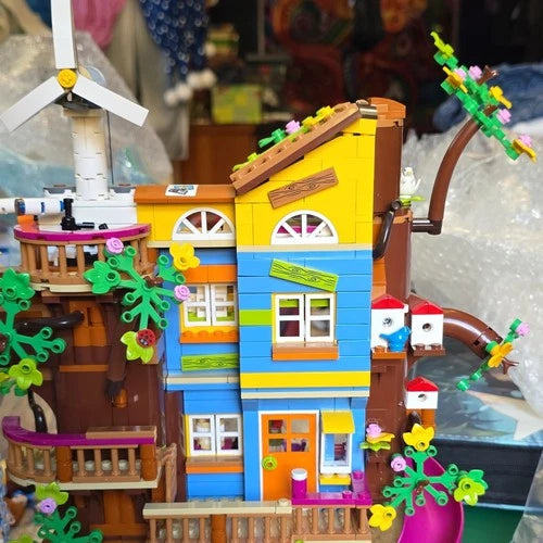 41703 Friendship Tree House No Box