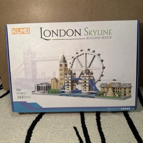KLMEi London Skyline Building Block Model Kit ~ 8011 ~ 3430 Pieces