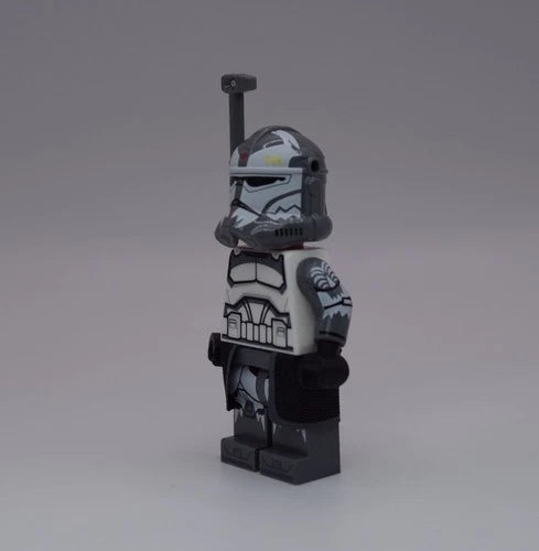 LEGO Star Wars Commander Wolffe Minifigure Grandpa Clone Customs (GCC)