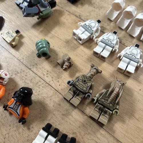 Rare Parts And Awesome LEGO Star Wars Minifiures Some Vintage Massive Lot