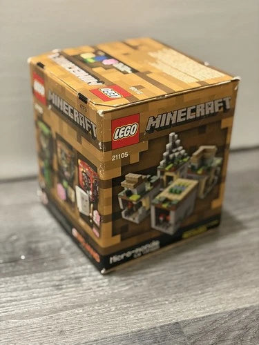 MEOW 21105 Minecraft Micro World The Village, New and Sealed