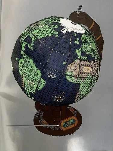 Large Globe Building Blocks Model 2585 PCS Display Set MOC No Box