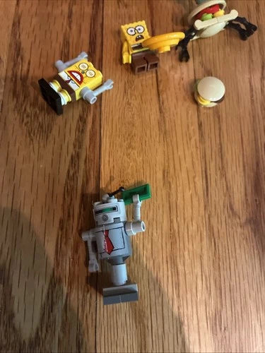LEGO SpongeBob SquarePants: The Chum Bucket (4981) Near Complete missing 1 stick