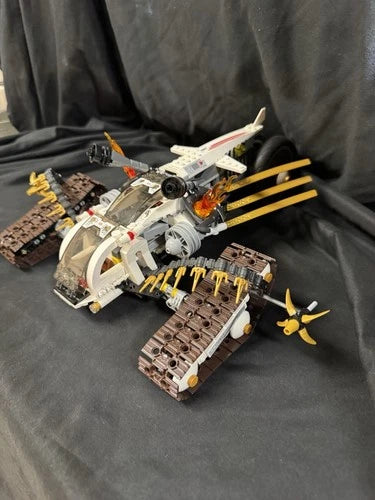 LEGO Ninjago Ultra Sonic Raider ( 9449 ) 99% Complete Build Only No minifigures