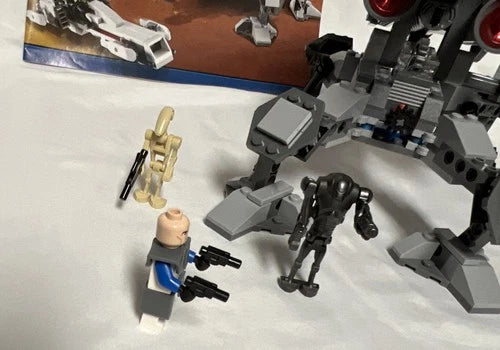 LEGO 7869 - Star Wars: Battle for Geonosis Incomplete Set