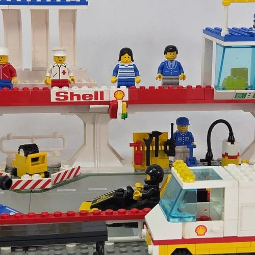 MEOW 6395 Victory Lap Raceway Vintage Town 1988 All Minifigs Excellent