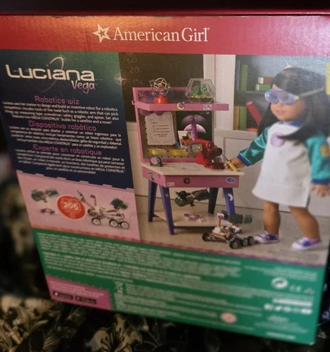 American Girl Luciana's Maker Station Mega Construx 205pc Luciana Vega 8+ DYC19