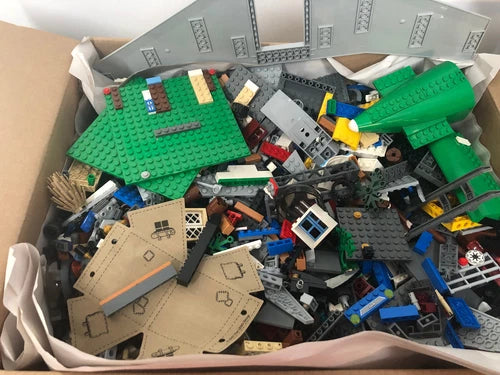 LEGO 6.5 Pounds Bulk Lot Random Bricks Parts Pieces Building