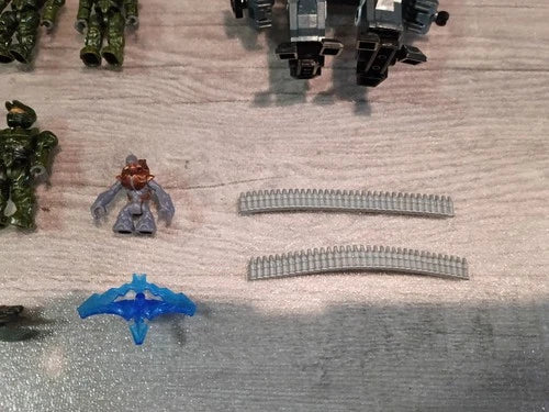 Mega Bloks Halo Sector 12 Police NMPD Cyclops From 97326 and Other Halo Figures