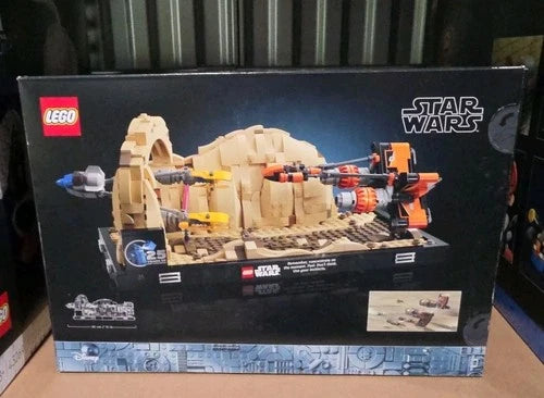 LEGO Star Wars: Mos Espa Podrace Diorama (75380) SEALED AND UNOPENED