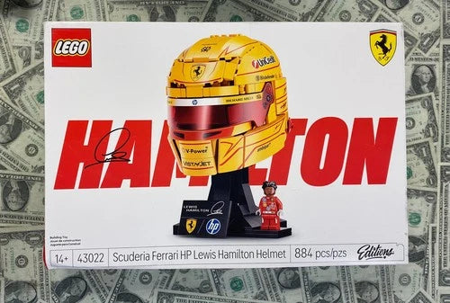 LEGO Editions Scuderia Ferrari HP Lewis Hamilton Helmet 43022 Building Set