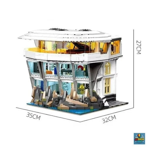Tony Stark Malibu Mansion 3284PCS Iron Man Inspired Building Blocks MOC LED Set