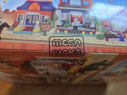 Vintage Mega Bloks Western Cactus Town #9204 Complete In Box *Brand New*