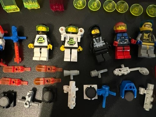 MEOW Space Parts Magnets & Minifigs Lot M-Tron Blacktron Exploriens Spyrius More