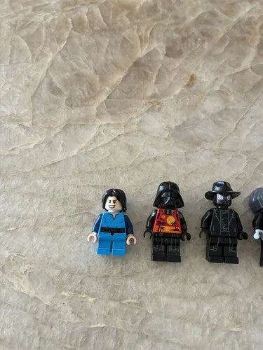 LEGO MINIFIGURES Lot of 5 - Spider Noir