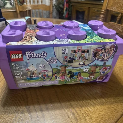 NEW RETIRED LEGO FRIENDS: Heartlake City Brick Box (41431) 321 Pieces Age 5+