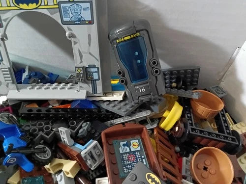 Huge Lego Pieces Lot