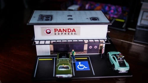 Panda Express Drive-Thru Diorama Building – 1:64 Scale – 3D Printed Model Kit