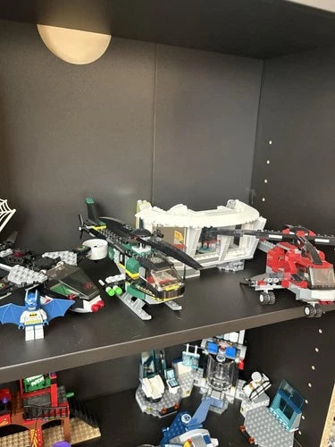 MEOW Superheros Lot, NO MINIFIGS BUILDS ONLY