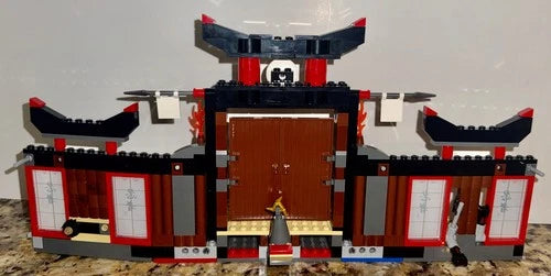 LEGO 2504 Ninjago Spinjitzu Dojo Complete w/ Manuals & Minfigs - NO CARDS *READ*