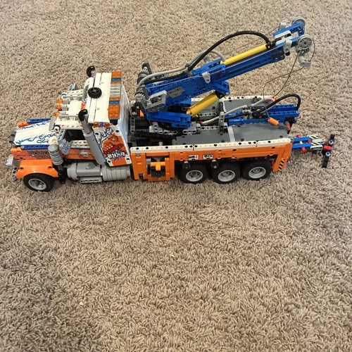 Lego Technic Heavy-Duty Tow Truck 42128 - Used, As Is - 2017 Pcs - Retired