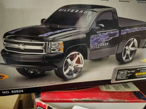 1/8 RC Chevy Silverado Scale Rock Crawler Traxxas Trx4 Axial Scx10 TC8 Marksman