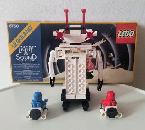 Lego 6057 LIGHT & SOUND SONIC ROBOT 1985