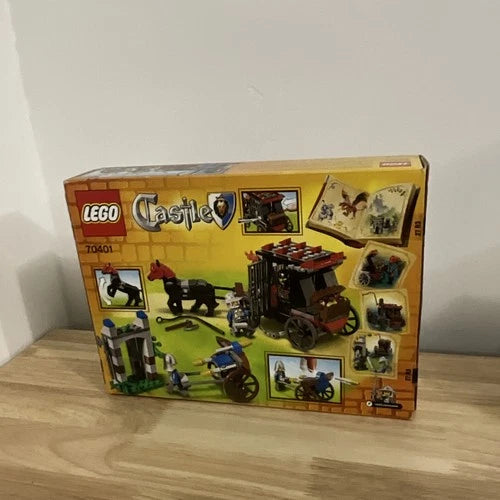 MEOW Castle Gold Getaway 70401 199pcs Ages 6-12 Box Horse Knight 2013
