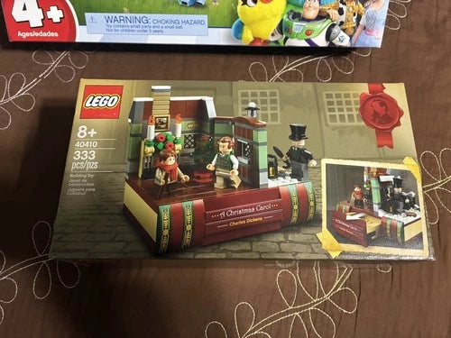 LEGO \[Seasonal\] - Charles Dickens Tribute Building Set - Christmas Series (40410