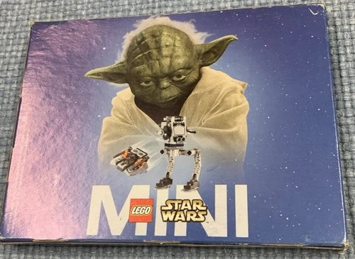 MEOW Star Wars Mini Promotional Kit Mailer Yoda. Very Rare*Exclusive Item