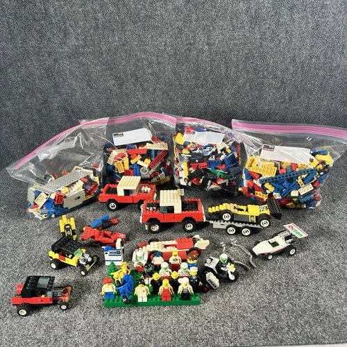 Vintage LEGO Lot Mostly 1980s 1990s-15 Minifigures 10 Vehicles 8+ Lbs Parts