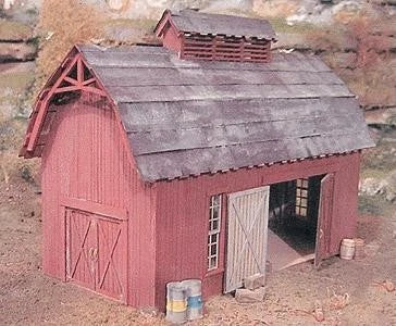 BTS Models 17420 O Scale Prichards Barn