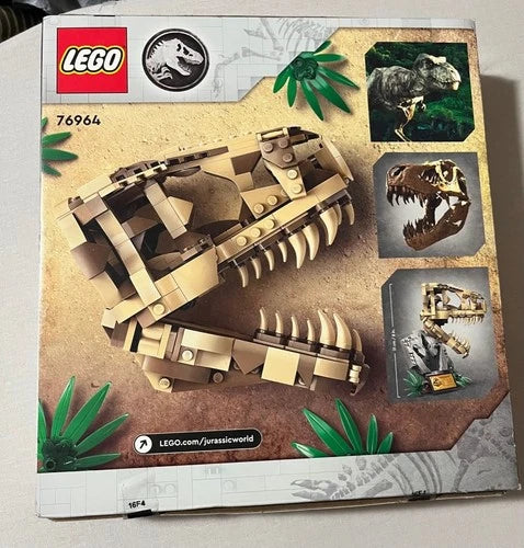 LEGO Jurassic World: Dinosaur Fossils: T. Rex Skull (76964) New in box