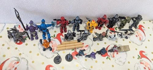 Mega Blocks Contrux Halo Figures lot of 15 Plus 7 Mini Figures Bonuses