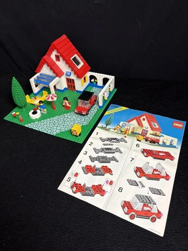 Lego 6374 Holiday Home Classic City Town from 1983 P2