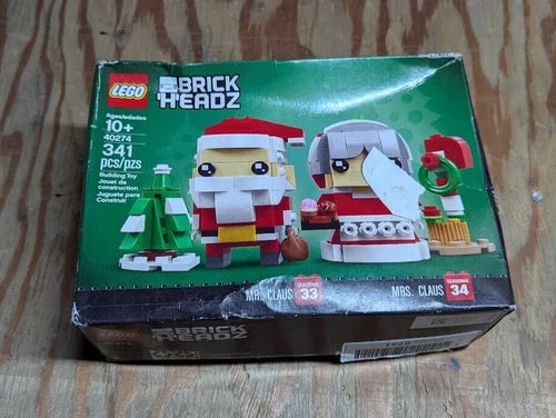 LEGO BRICKHEADZ: Mr. & Mrs. Claus (40274) New Box Damage