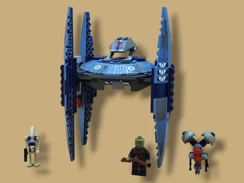 2014 MEOW Star Wars Vulture Droid (75041) Vehicle & Minifigures